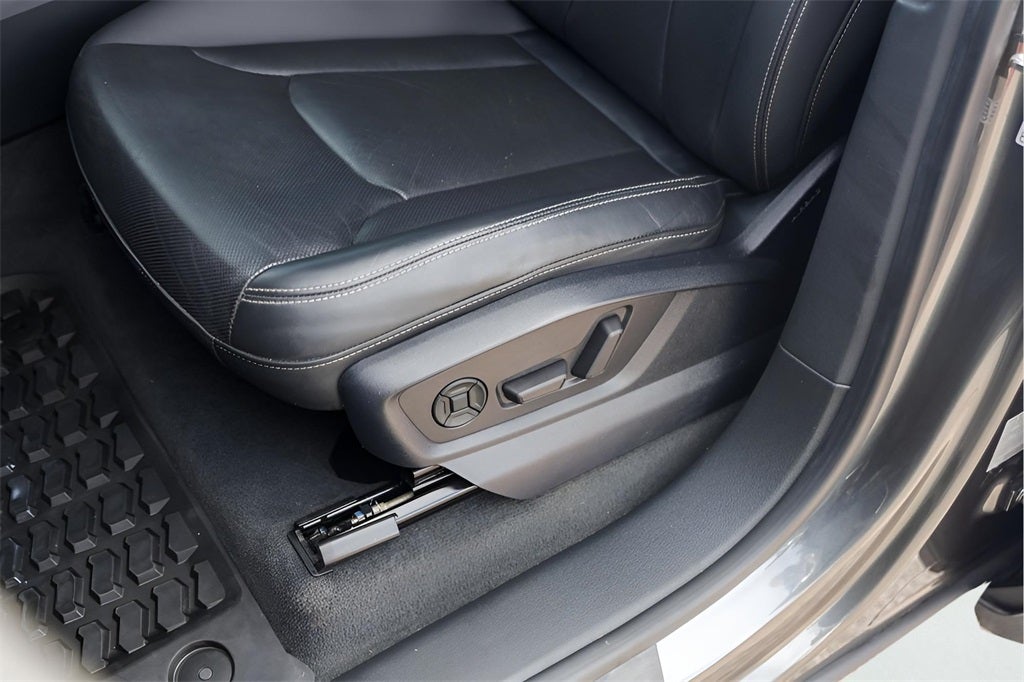 2021 Audi Q8 55 Premium Plus quattro