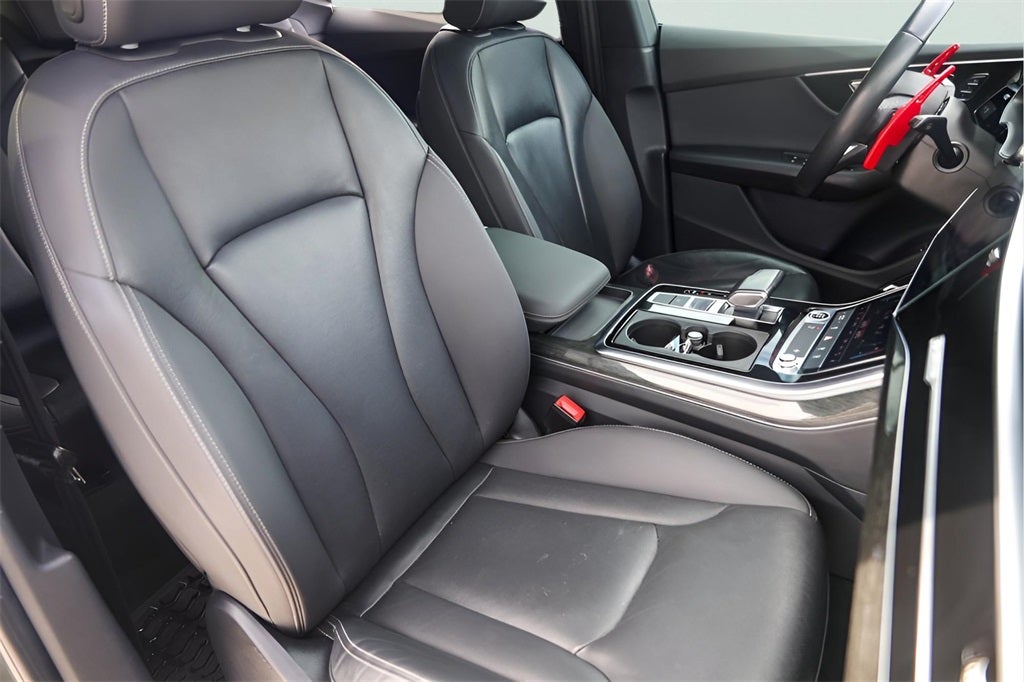 2021 Audi Q8 55 Premium Plus quattro