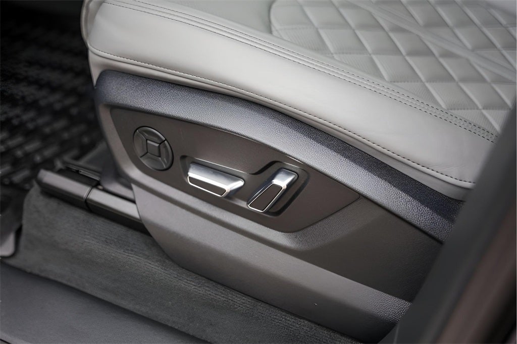 2024 Audi SQ7 Prestige quattro