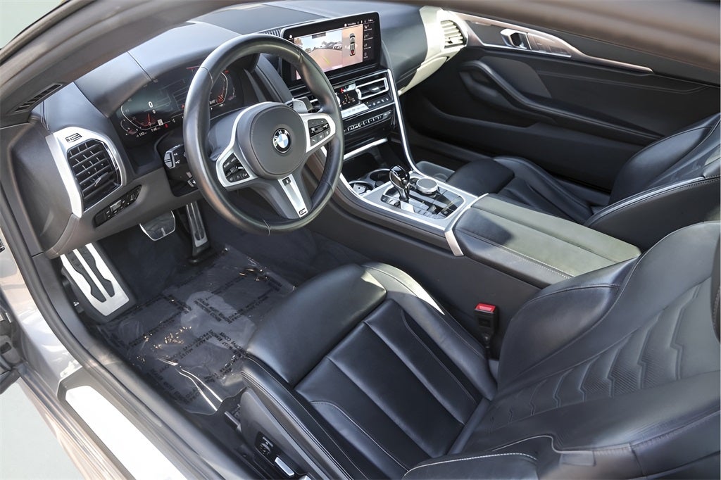 2025 BMW 8 Series 840i