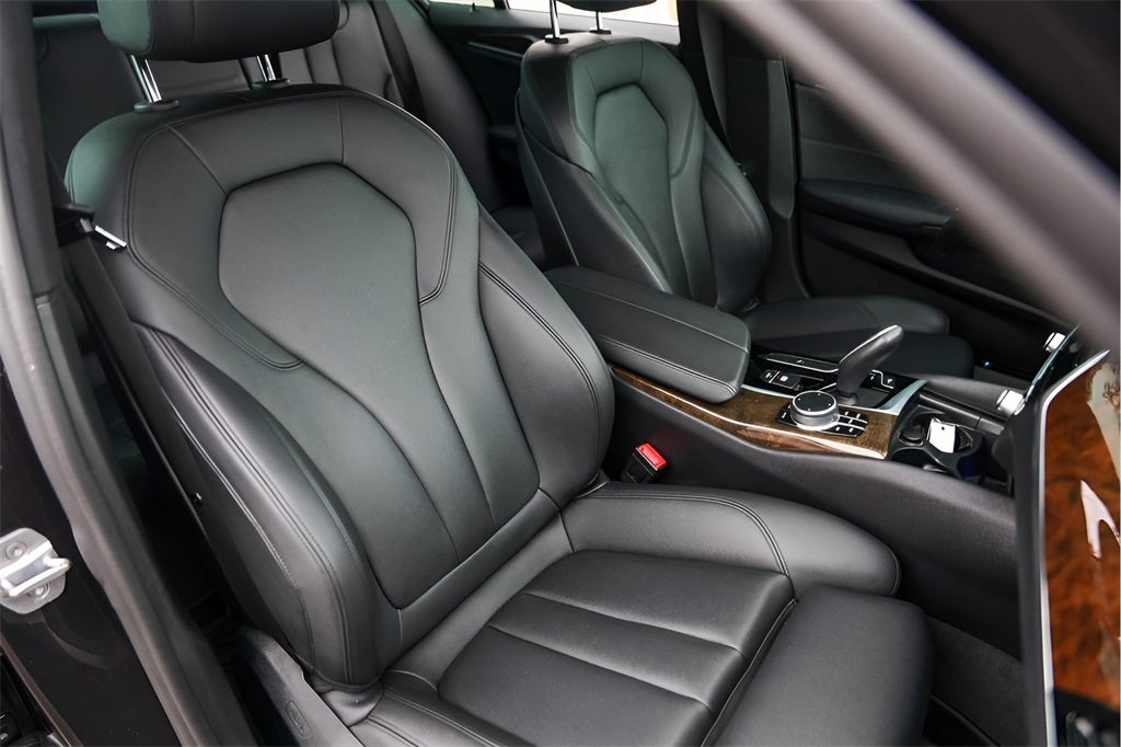 2020 BMW 5 Series 530i