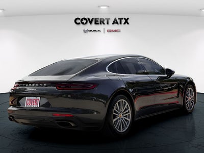 2017 Porsche Panamera 4