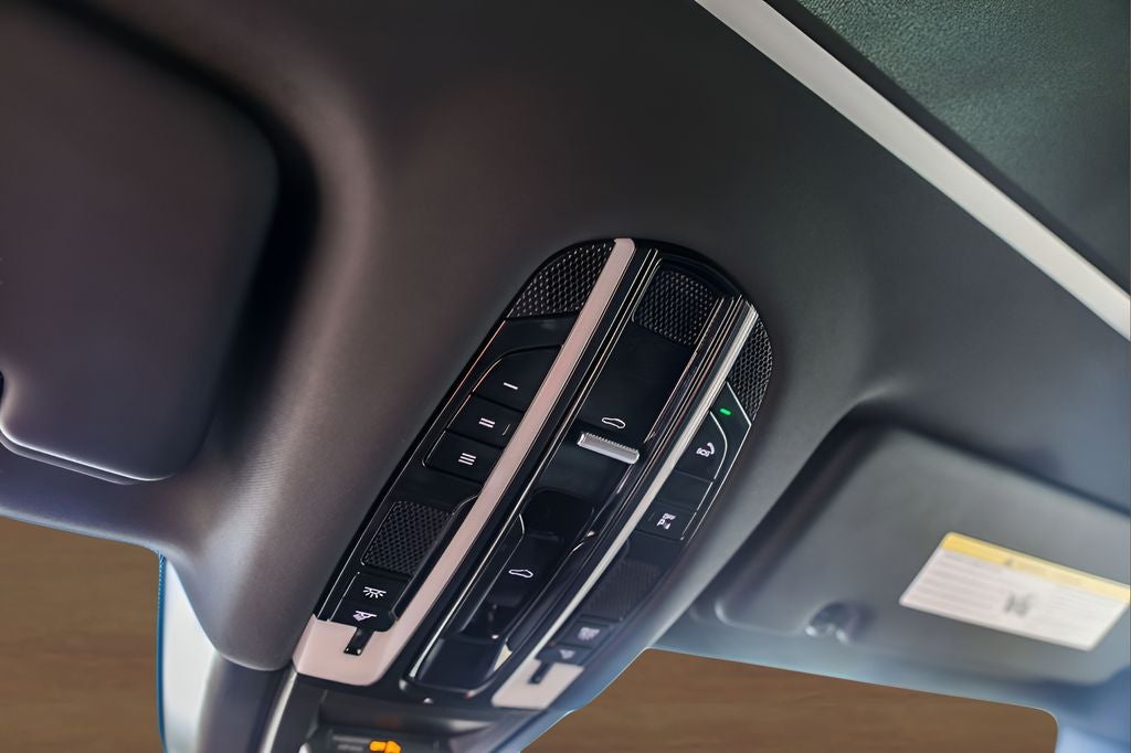 2021 Porsche Cayenne Base