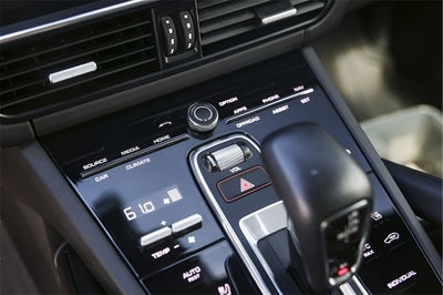 2022 Porsche Cayenne E-Hybrid Platinum Edition