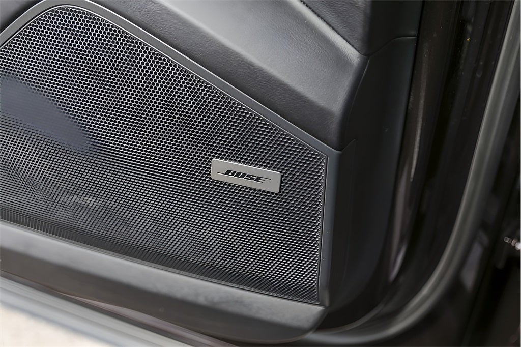 2022 Porsche Cayenne E-Hybrid Platinum Edition