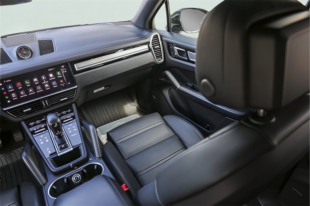 2022 Porsche Cayenne E-Hybrid Platinum Edition