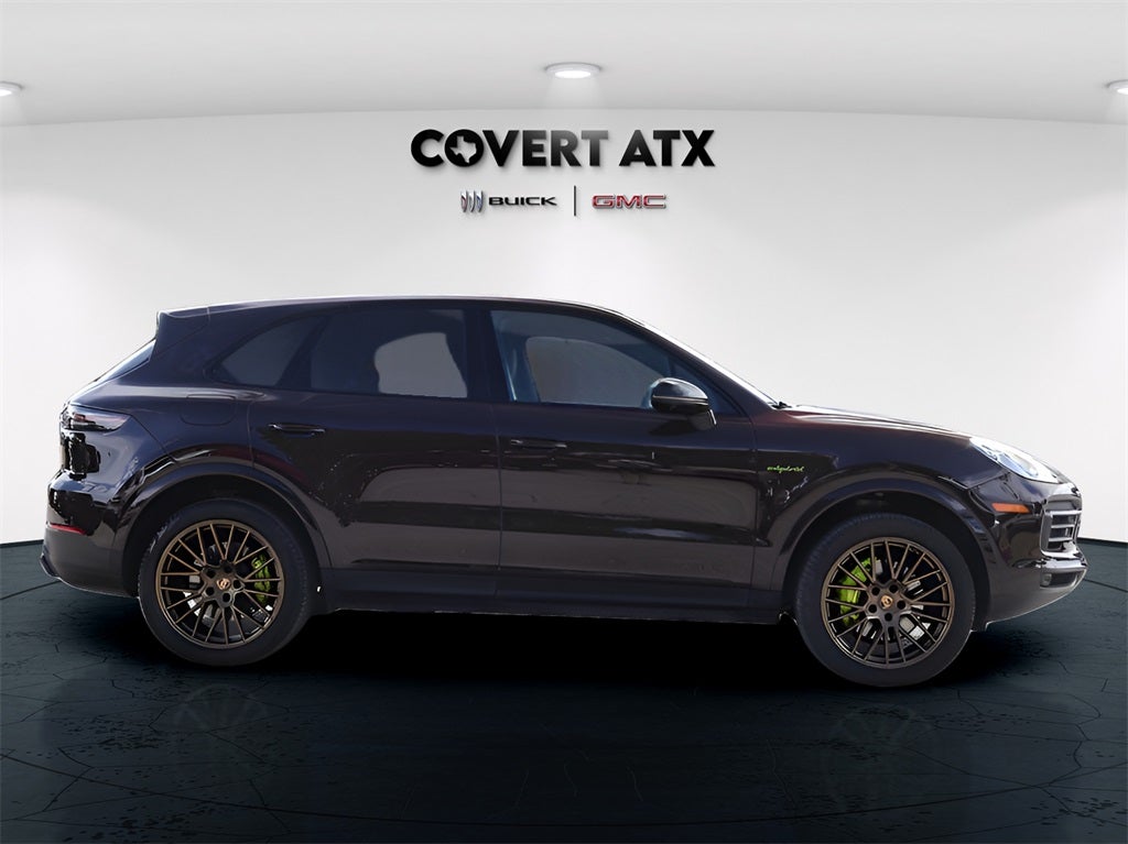 2022 Porsche Cayenne E-Hybrid Platinum Edition