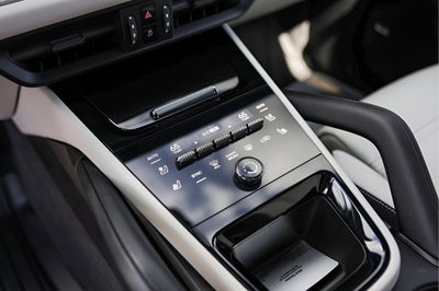 2025 Porsche Cayenne E-Hybrid Coupe Base