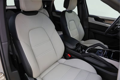 2025 Porsche Cayenne E-Hybrid Coupe Base