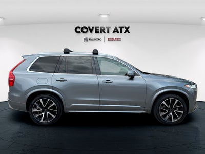 2020 Volvo XC90 T6 Momentum
