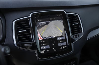 2017 Volvo XC90 T6 Momentum