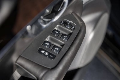 2017 Volvo XC90 T6 Momentum