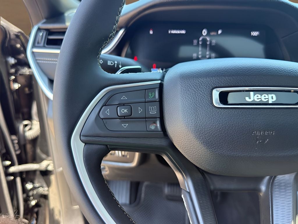 2024 Jeep Grand Cherokee L Laredo