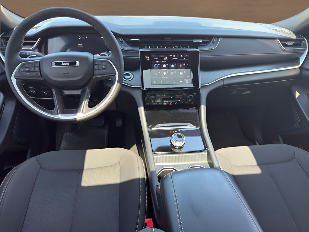 2024 Jeep Grand Cherokee L Laredo