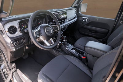 2025 Jeep Wrangler Sahara 4xe