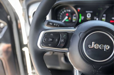 2025 Jeep Wrangler Sahara 4xe