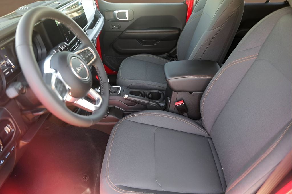 2025 Jeep Wrangler Sahara 4xe