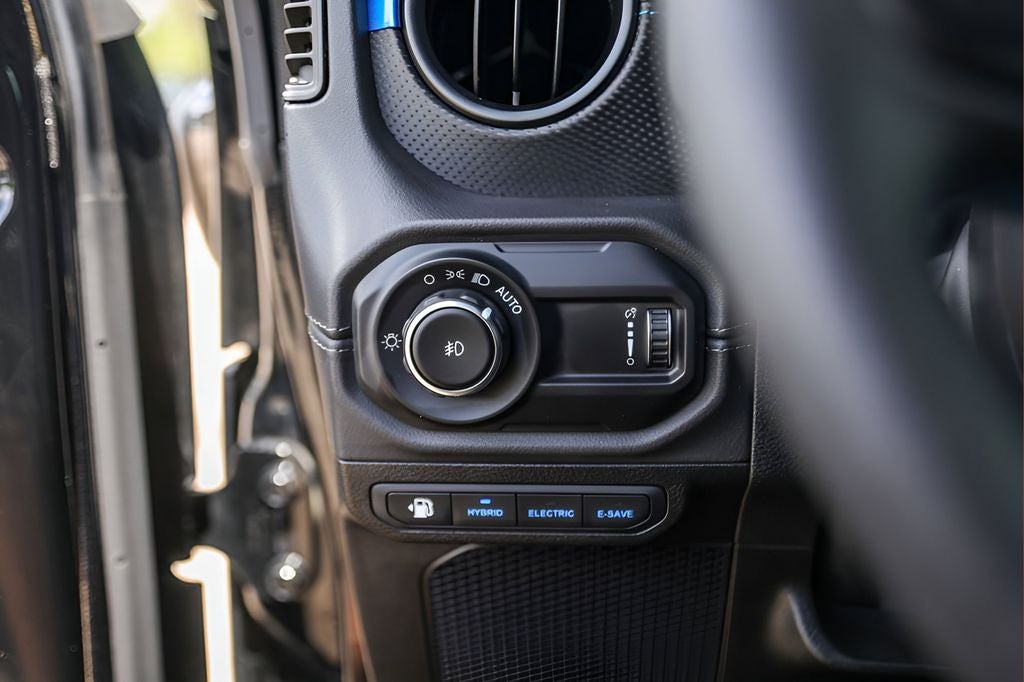 2025 Jeep Wrangler Rubicon 4xe