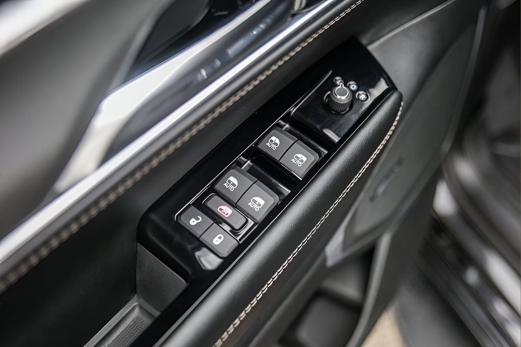 2023 Jeep Wagoneer Series II