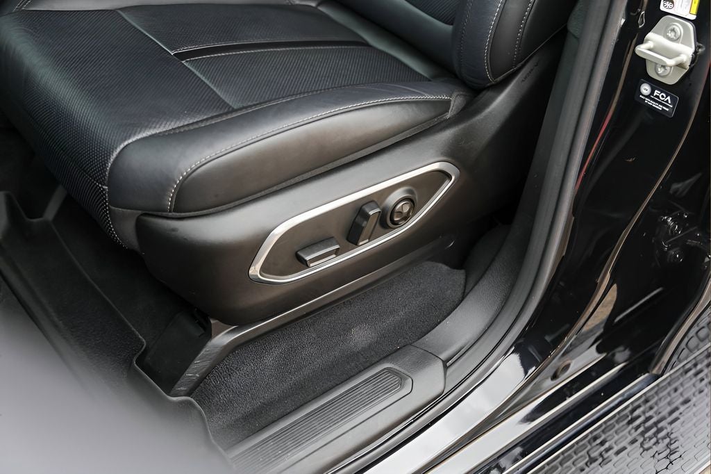 2023 Jeep Wagoneer Series II