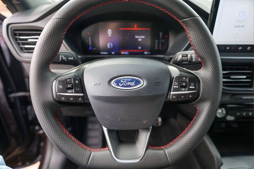 2023 Ford Escape Hybrid ST-Line