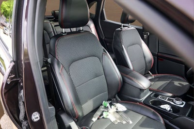 2023 Ford Escape Hybrid ST-Line