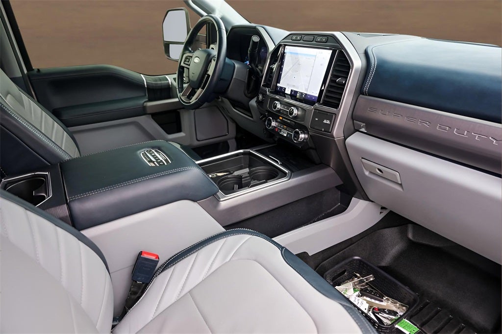 2022 Ford F-350SD Limited