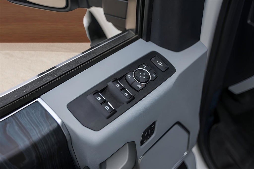 2022 Ford F-350SD Limited