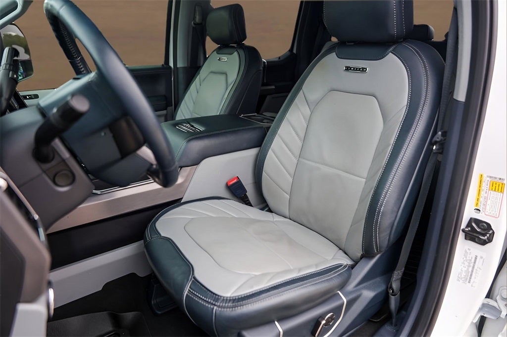 2022 Ford F-350SD Limited