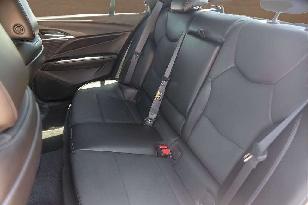 2023 Cadillac CT4 Premium Luxury