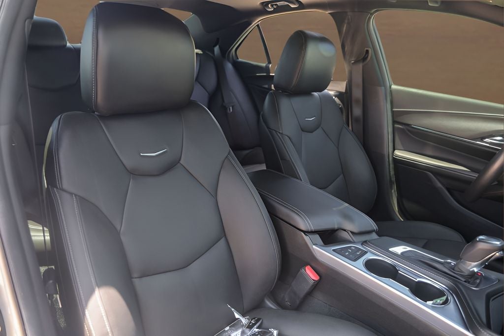 2023 Cadillac CT4 Premium Luxury