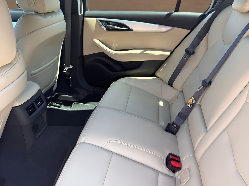 2024 Cadillac CT5 Luxury