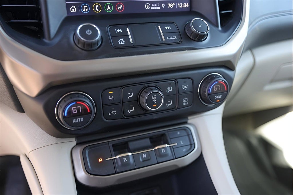 2021 GMC Acadia Denali