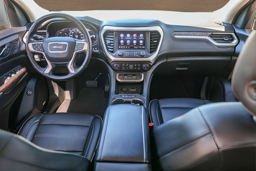 2022 GMC Acadia Denali
