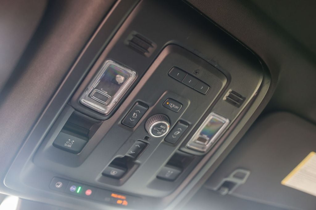 2023 GMC Yukon XL AT4