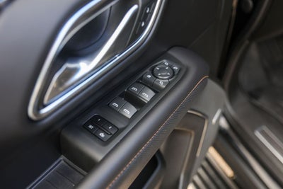 2023 GMC Yukon XL AT4