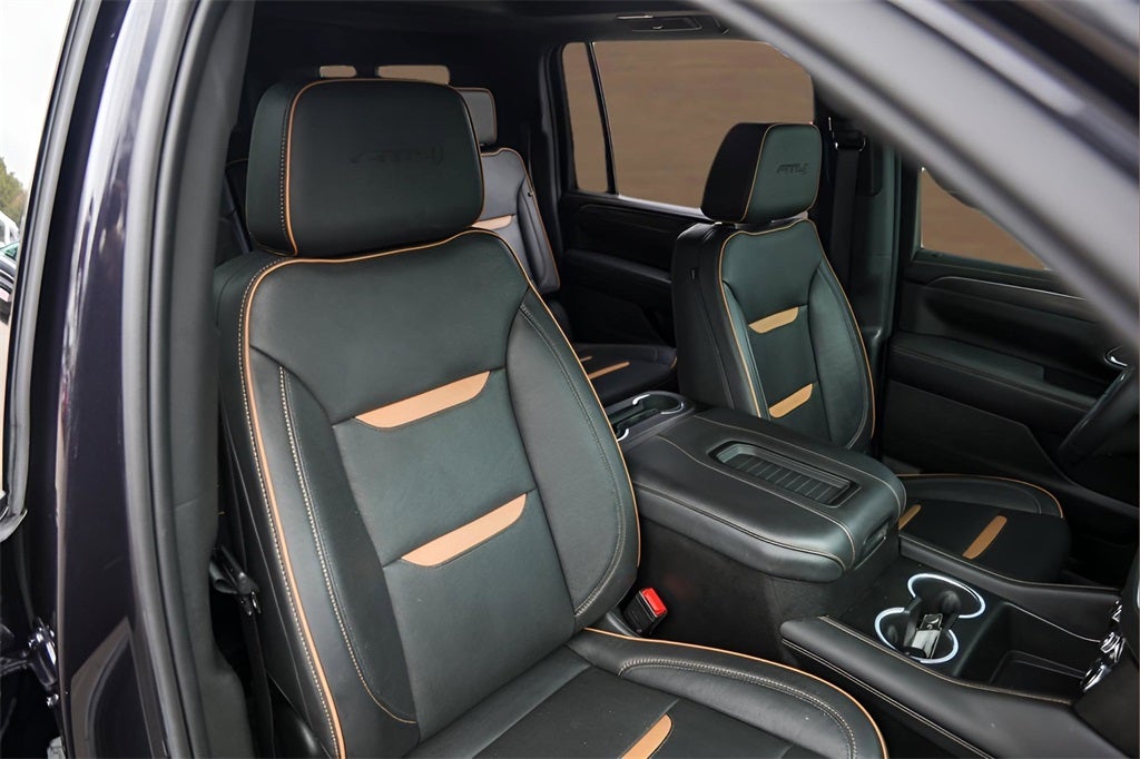 2023 GMC Yukon XL AT4