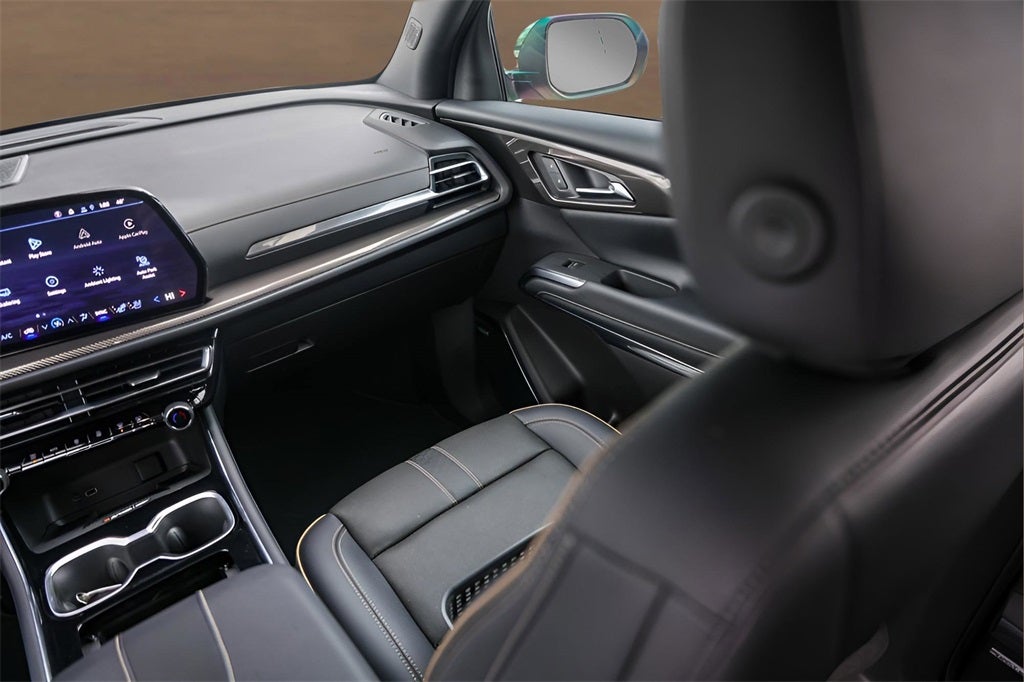 2025 Chevrolet Traverse High Country