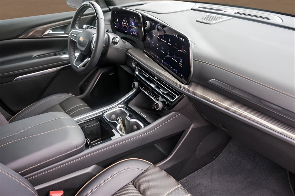 2025 Chevrolet Traverse High Country