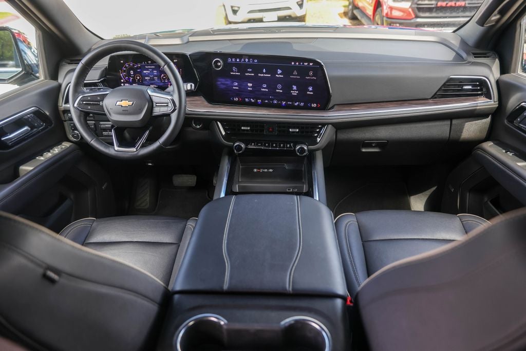 2025 Chevrolet Suburban Premier