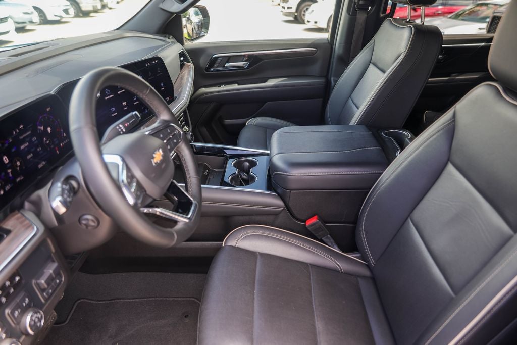 2025 Chevrolet Suburban Premier