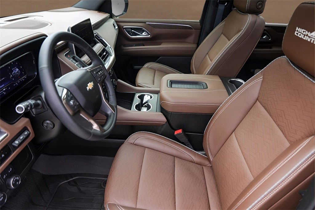 2023 Chevrolet Suburban High Country