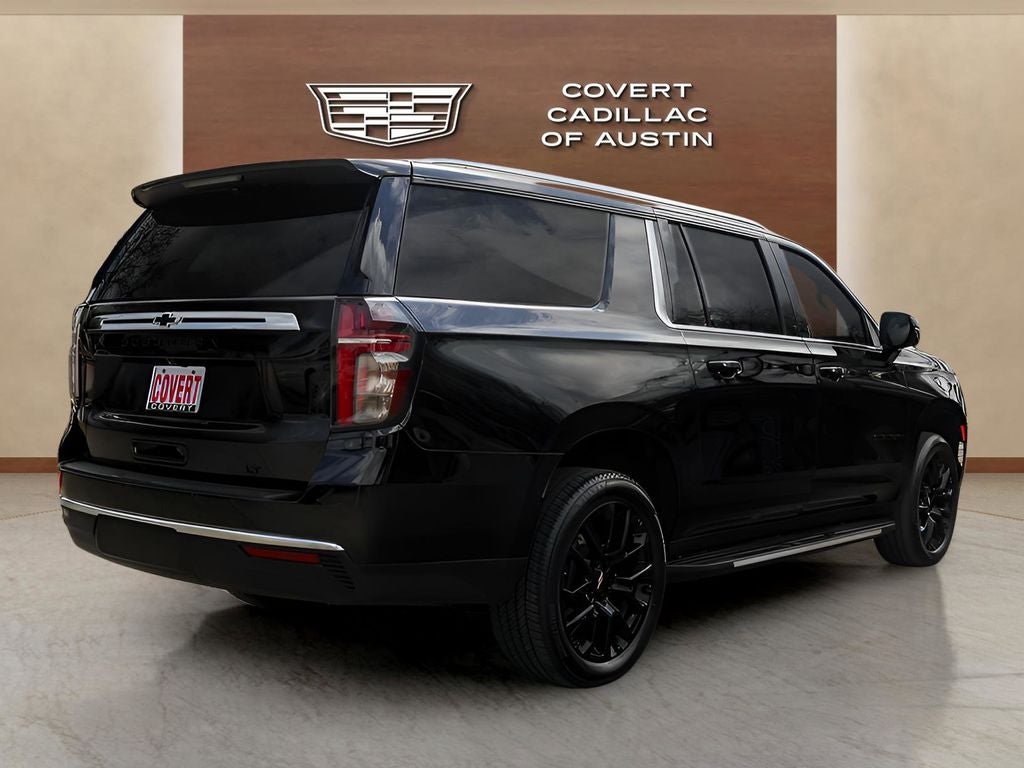 2023 Chevrolet Suburban LT