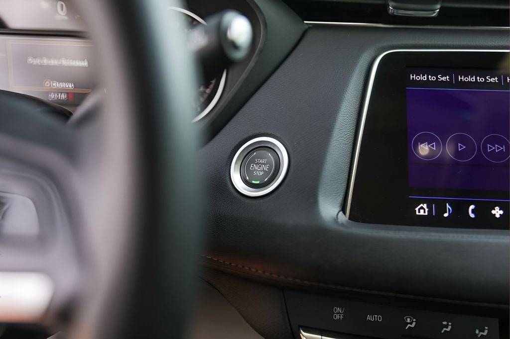 2023 Cadillac XT4 Luxury