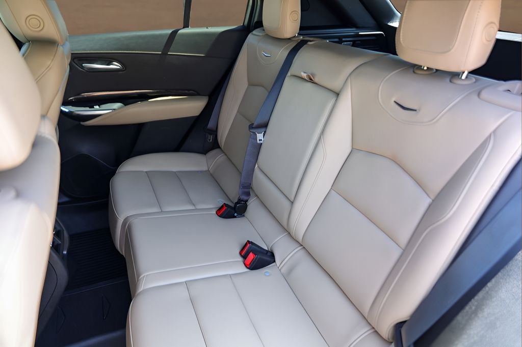 2024 Cadillac XT4 Luxury