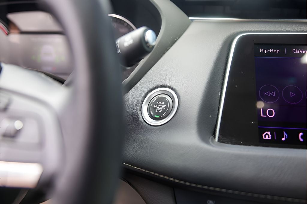 2022 Cadillac XT4 Luxury