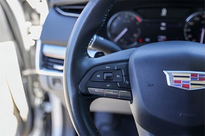 2022 Cadillac XT4 Luxury