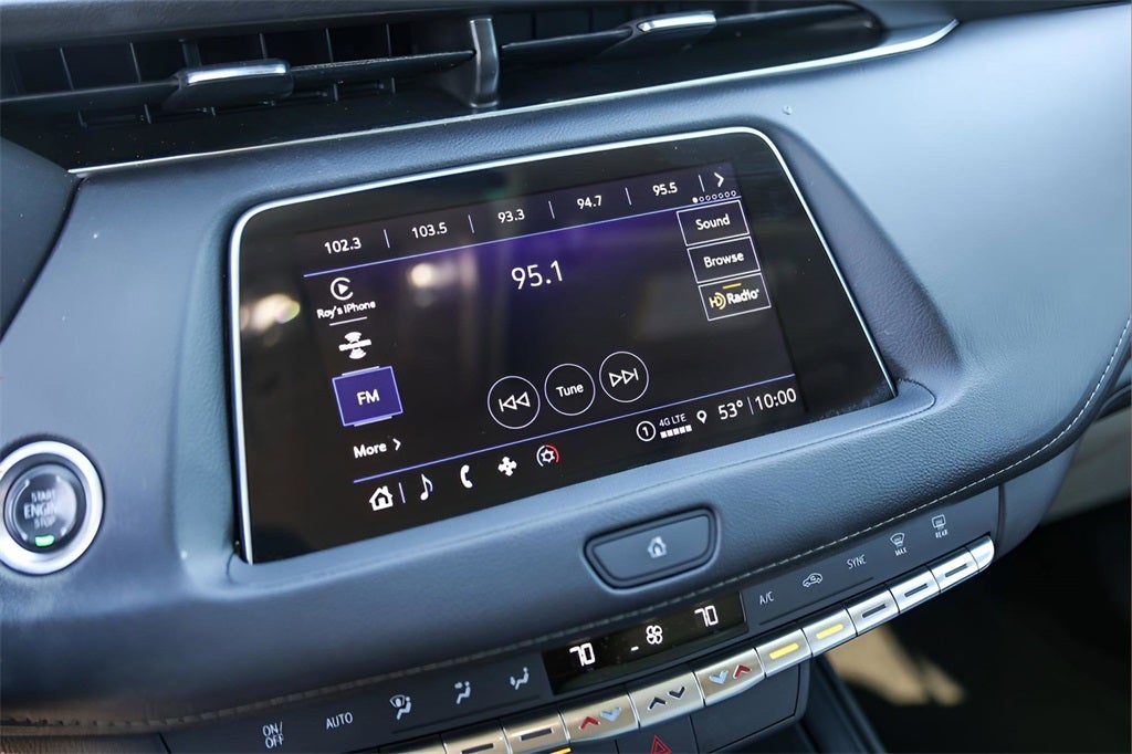 2022 Cadillac XT4 Luxury