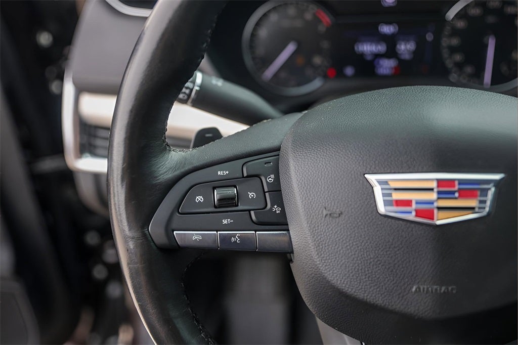 2020 Cadillac XT4 Premium Luxury