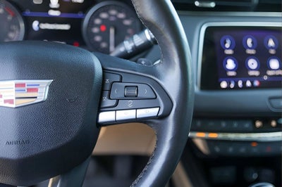 2022 Cadillac XT4 Premium Luxury